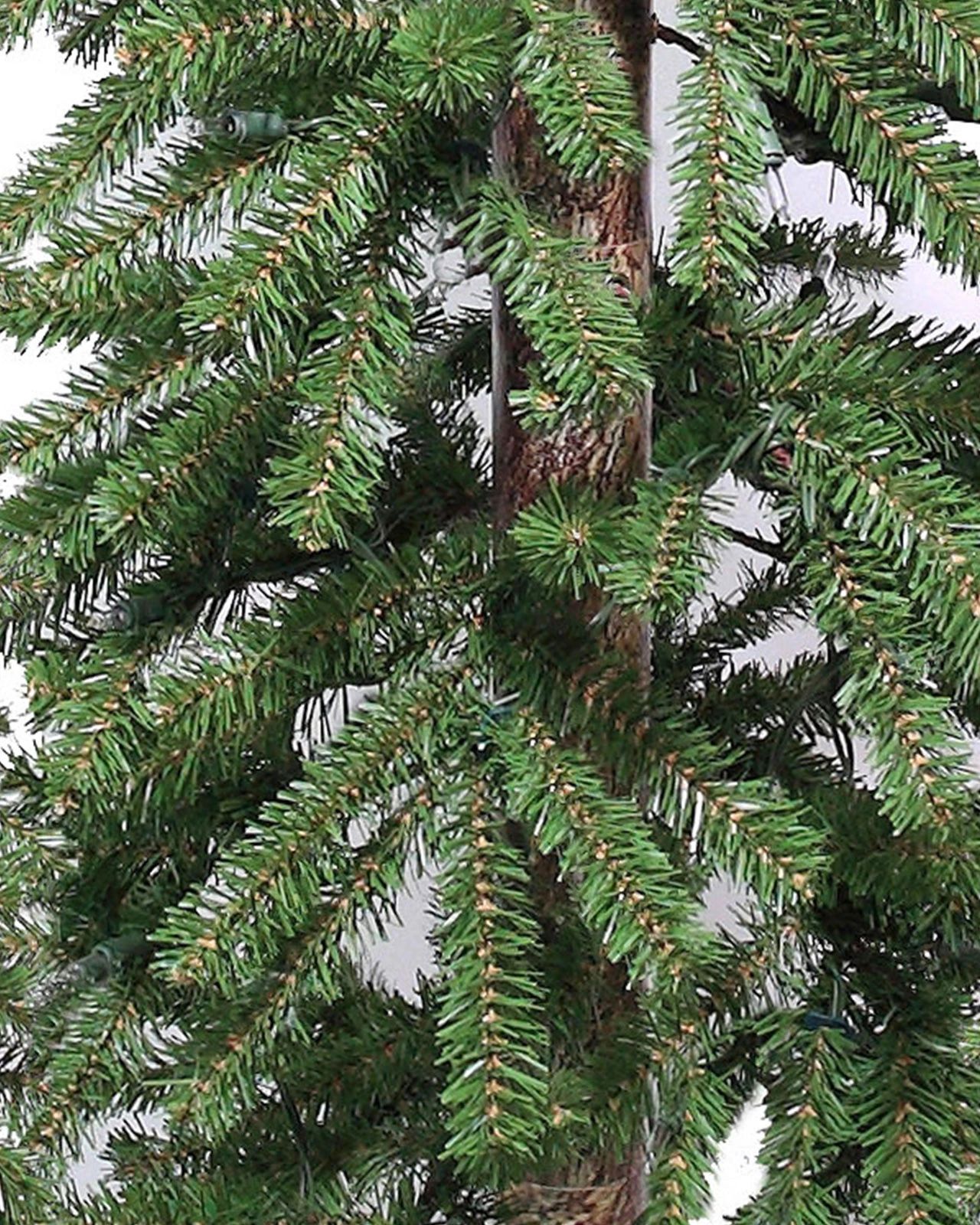 Pre-Lit Green Alpine Tree