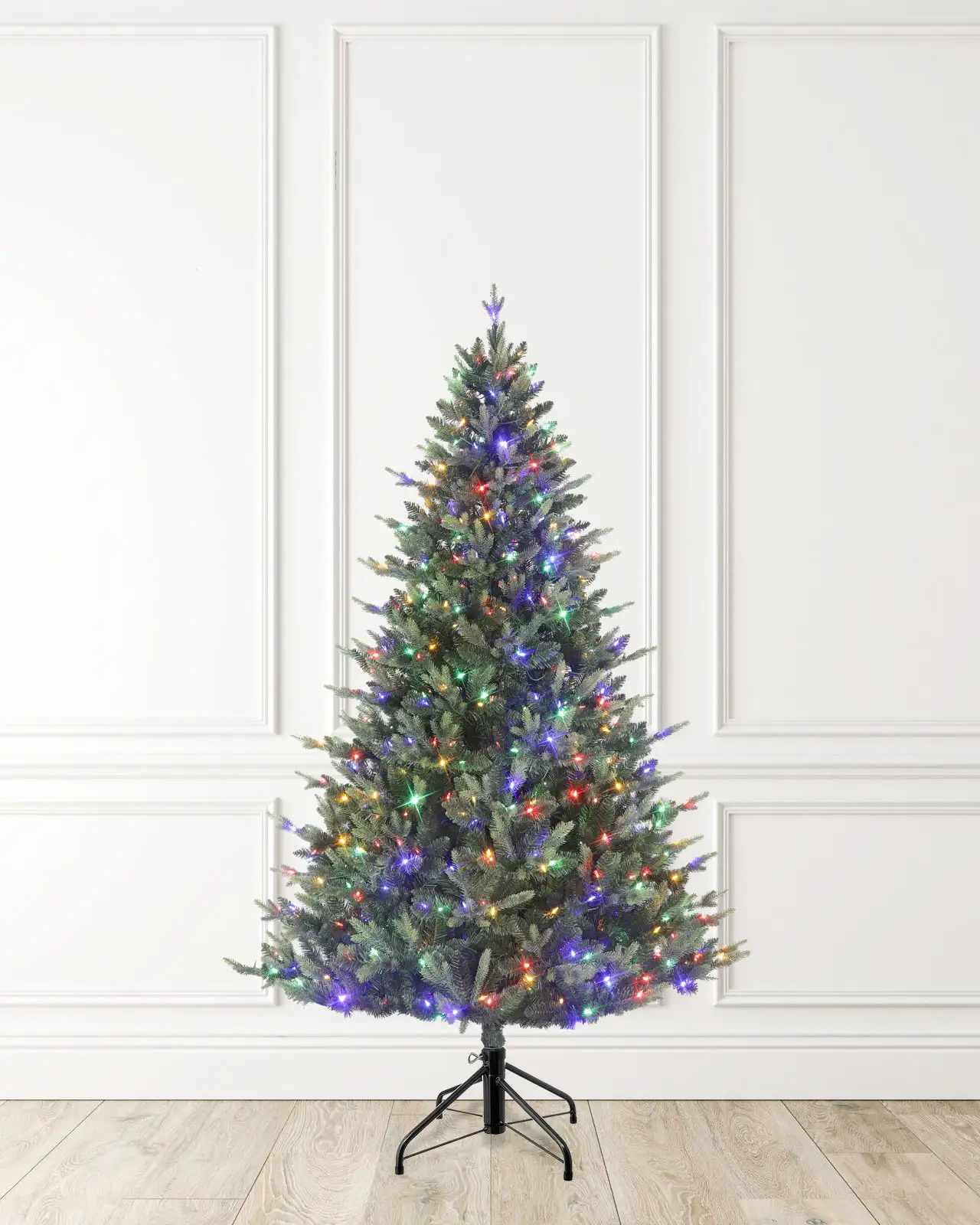 Pre-Lit Green Fir Tree