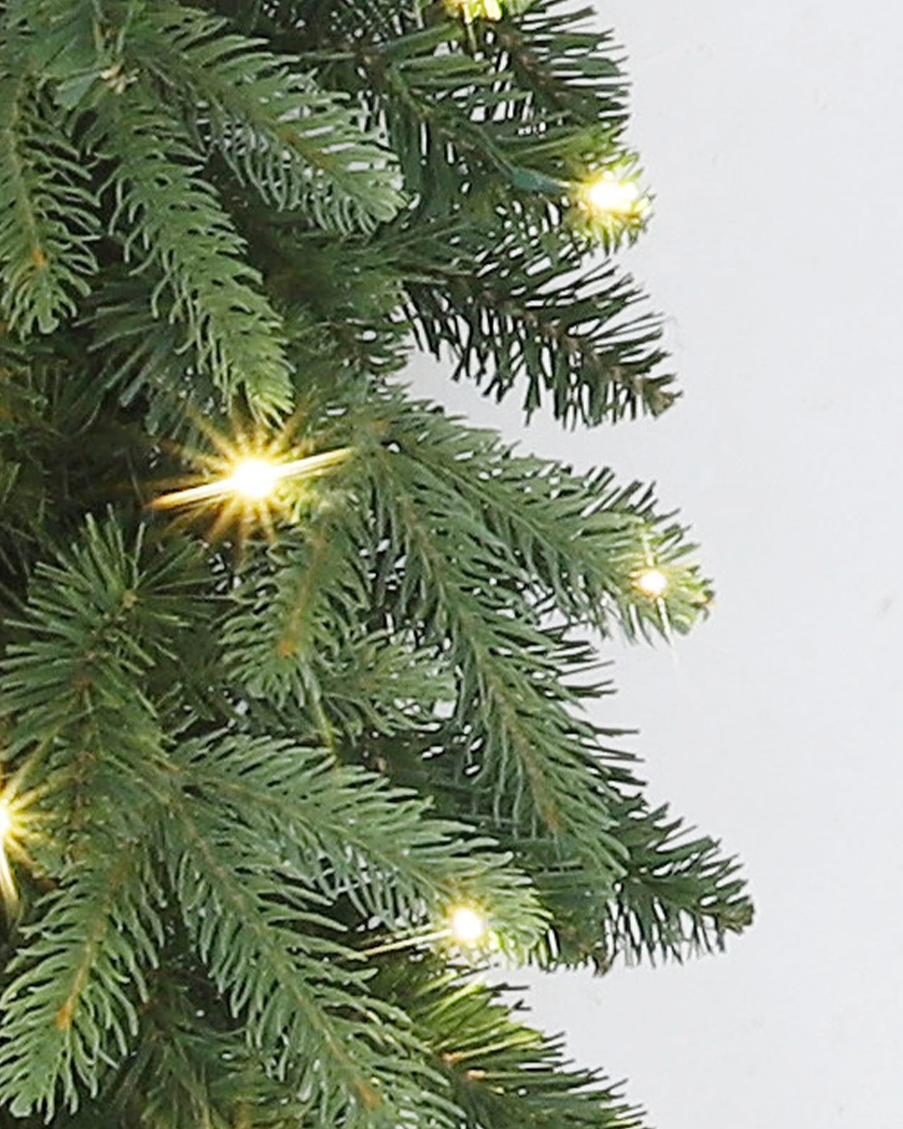 Pre-Lit Green garland