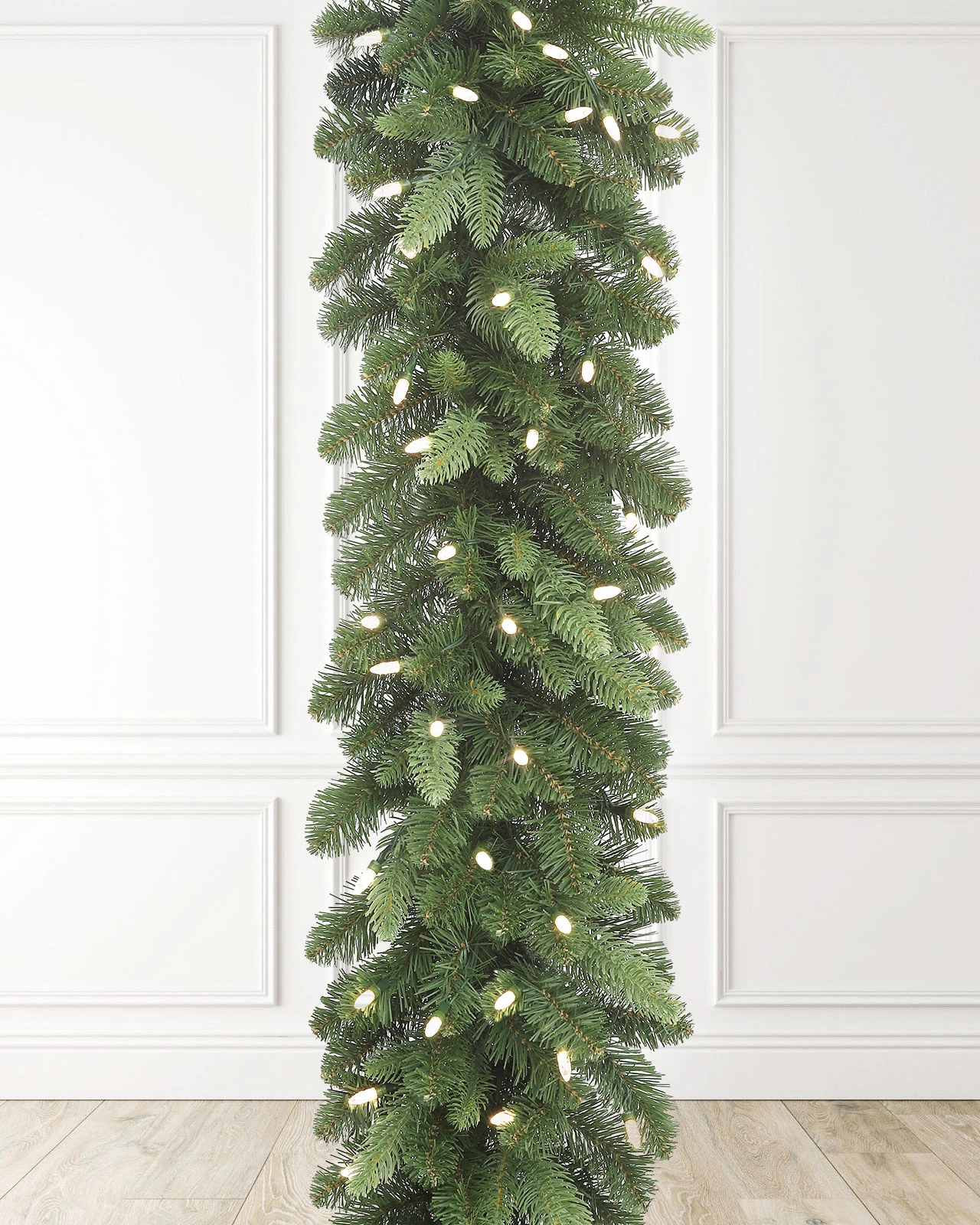 Pre-Lit Geen Garland
