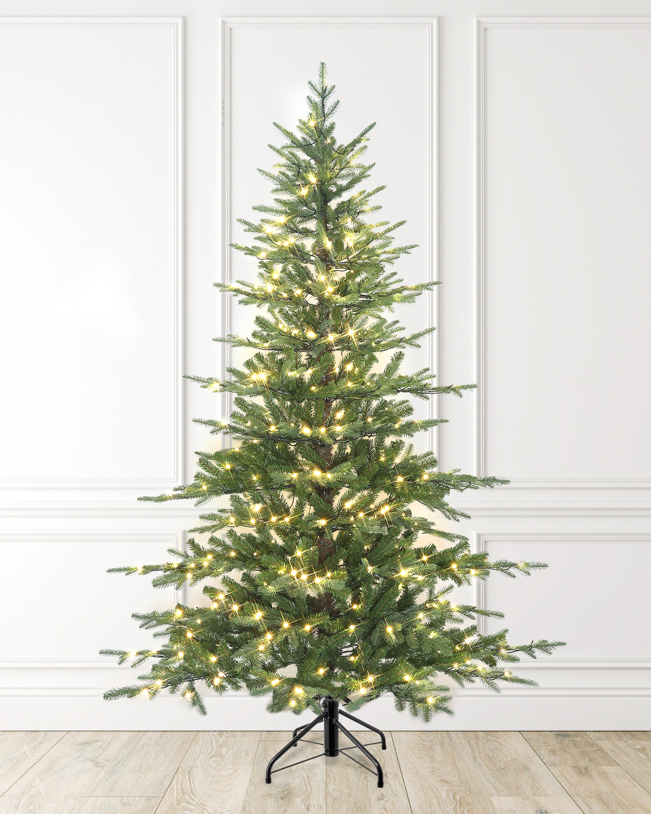 Pre-Lit Green Spruce Tree