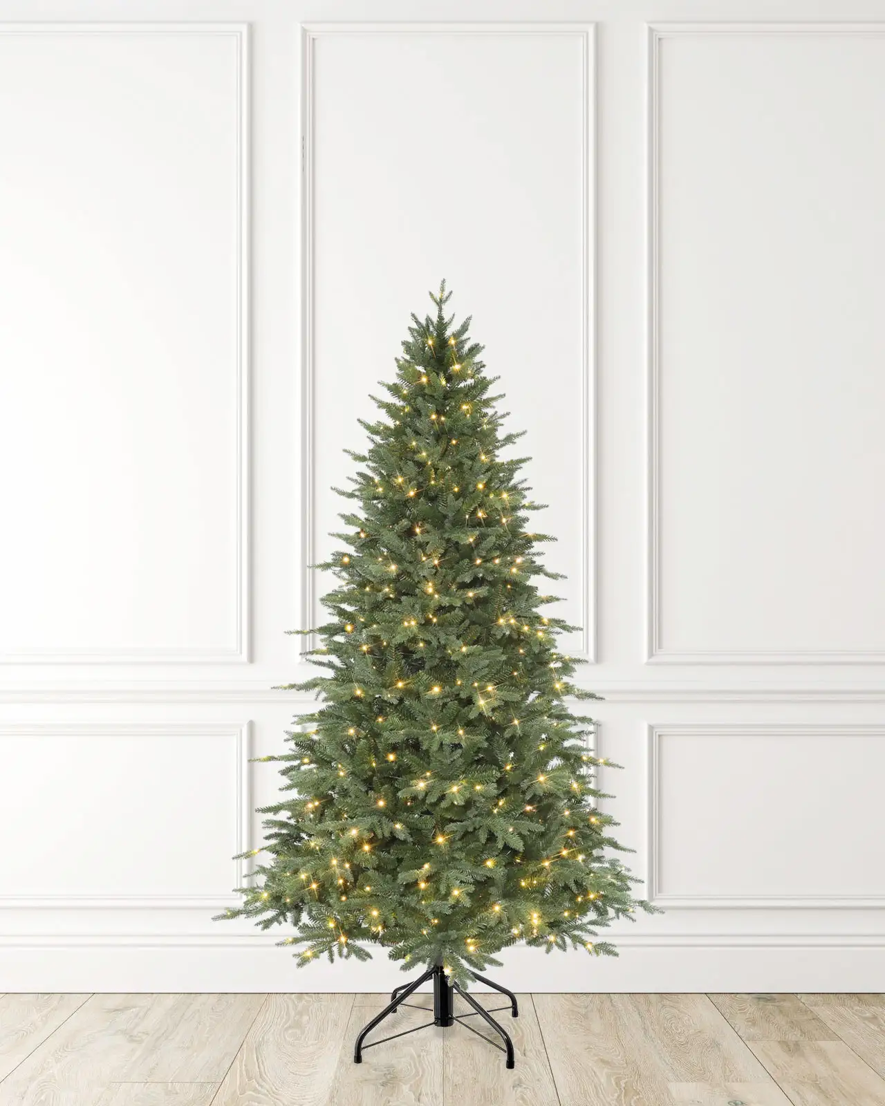 Pre-Lit Green Fir Tree